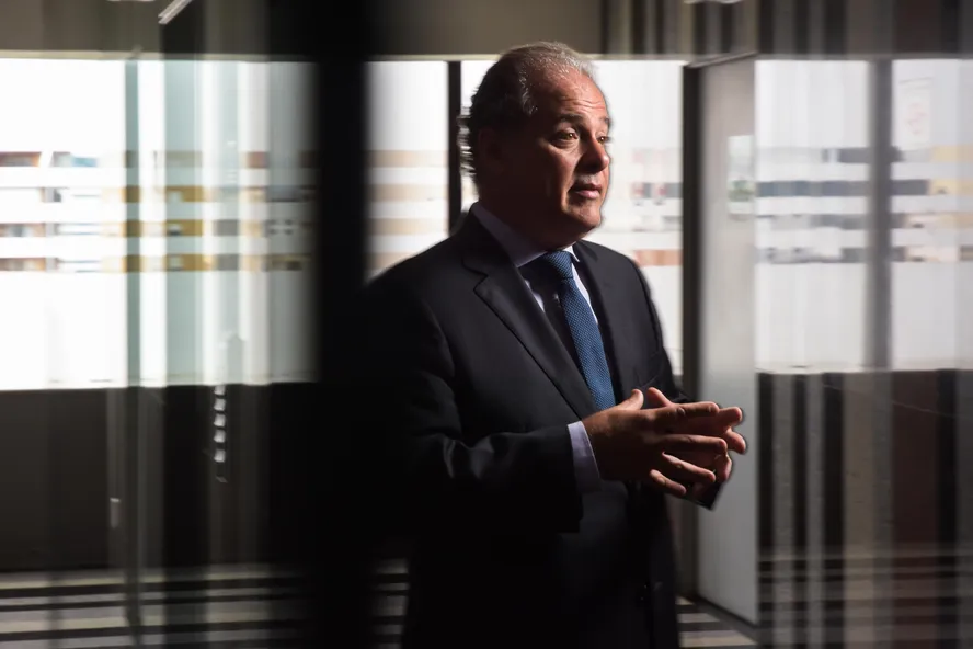 economista André loes