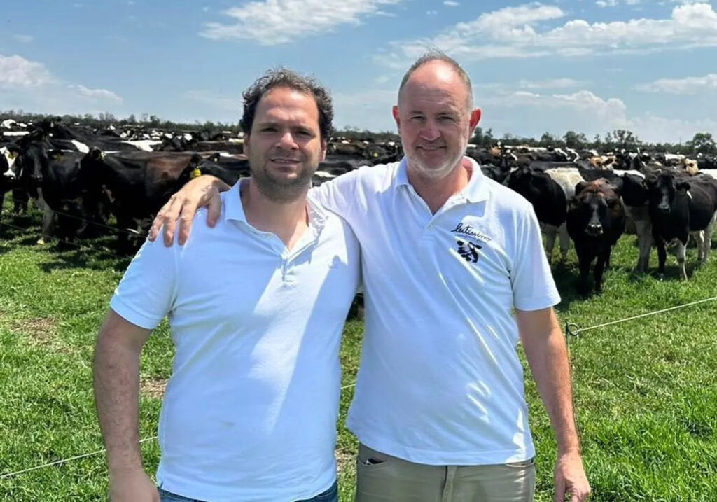 Tiago Reis, presidente do Conselho do Grupo Suno, em visita à produção de leite em Jaborandi, na Bahia.